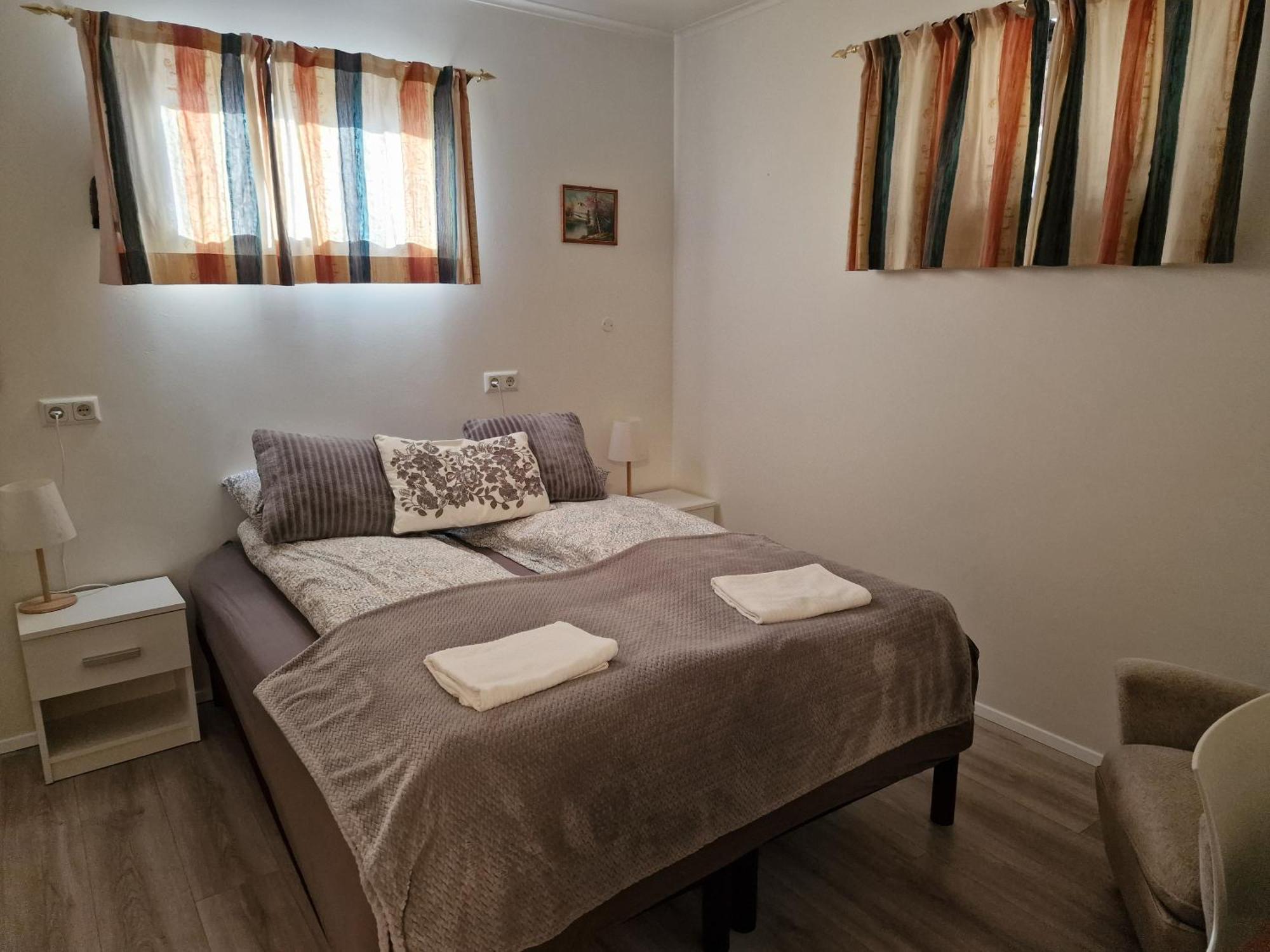 Husid Guesthouse ريكهولت المظهر الخارجي الصورة